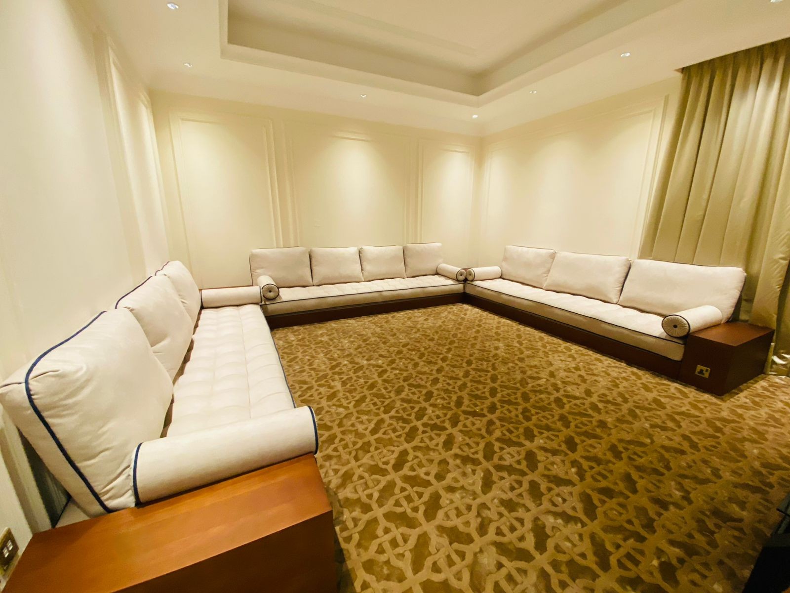 Traditional Arabic Majlis Sofa